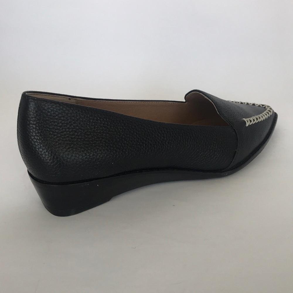 NIB Bettye Muller Concept Chet Leather Loafer 7 - Picture 5 of 14